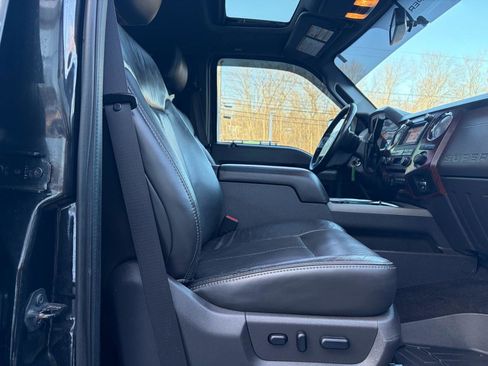 Used 2011 Ford F250 Lariat w/ Lariat Ultimate Pkg image 51