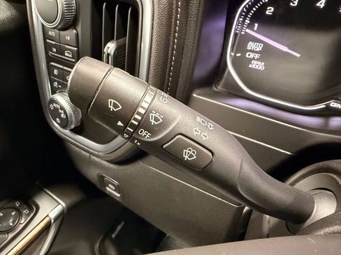 Used 2021 GMC Sierra 1500 Elevation w/ Preferred Package image 36