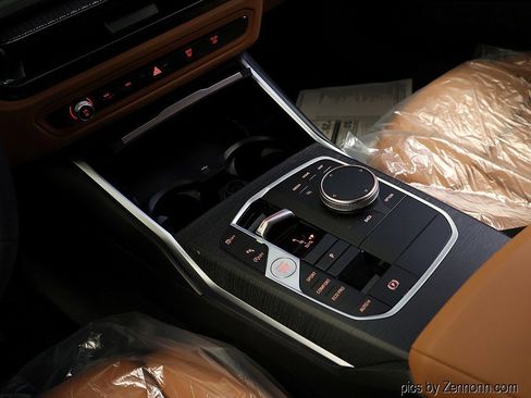 Used 2026 BMW 330i xDrive Sedan w/ Premium Package image 13