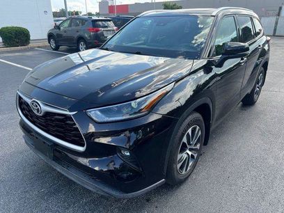 Certified 2021 Toyota Highlander XLE