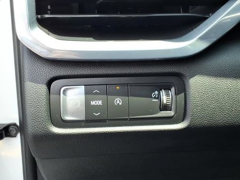 Used 2024 GMC Acadia Denali w/ LPO, Floor Liner Package FWD image 8