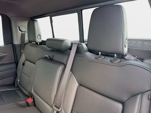 New 2026 GMC Sierra 1500 SLT w/ SLT Premium Package AWD/4WD image 12
