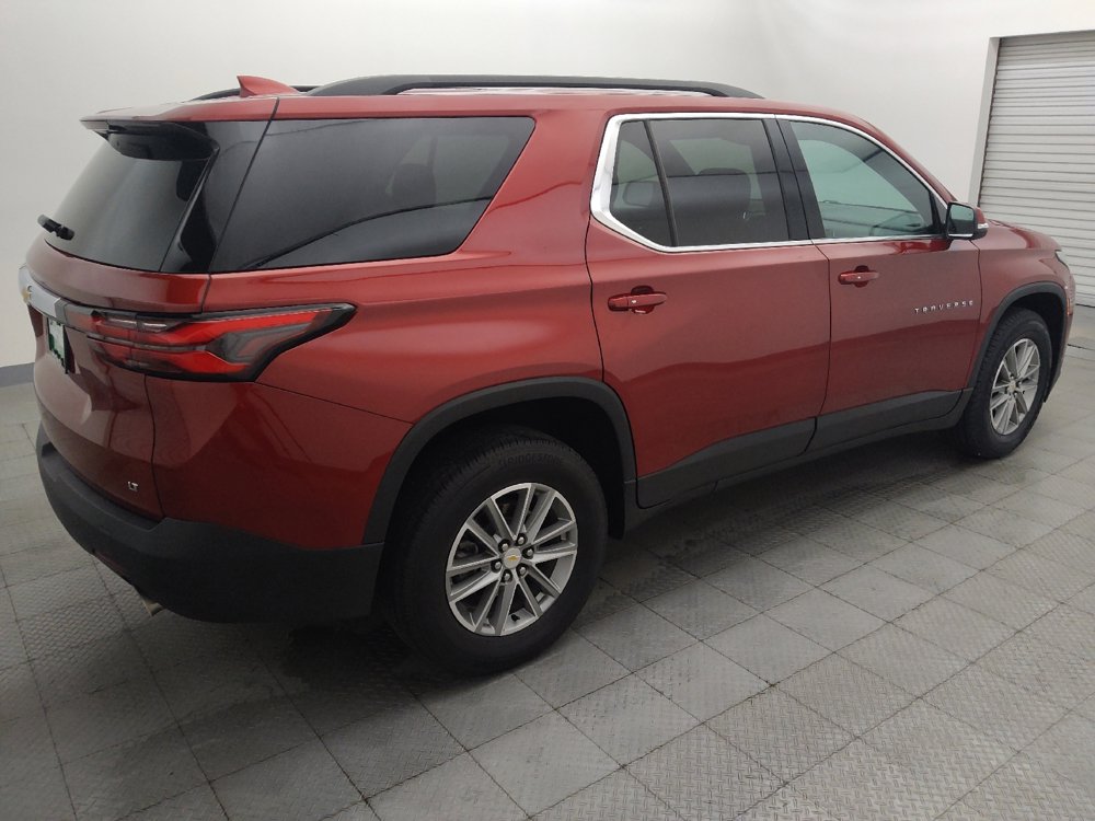 Used 2023 Chevrolet Traverse LT FWD image 10