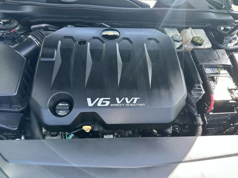 Used 2015 Chevrolet Impala LTZ image 19