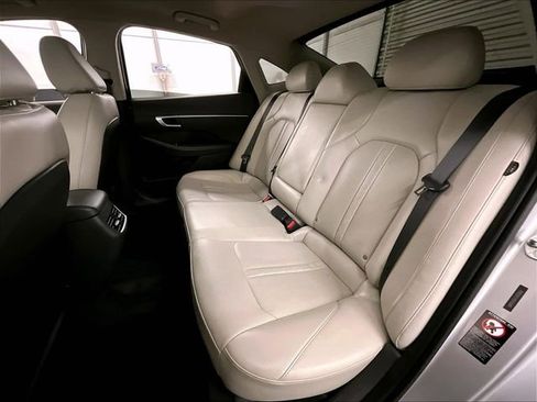 Used 2020 Hyundai Sonata SEL w/ Premium + Sunroof Package FWD image 25