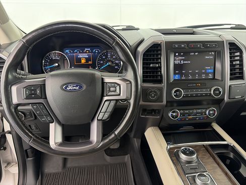 Used 2019 Ford Expedition Max Platinum AWD/4WD image 11
