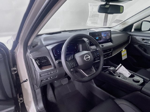 New 2026 Nissan Rogue Platinum AWD/4WD image 7