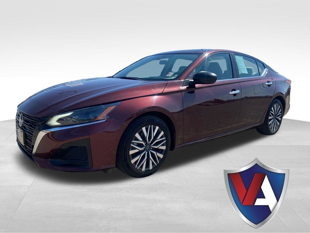 Used 2025 Nissan Altima 2.5 SV FWD 360° Tour