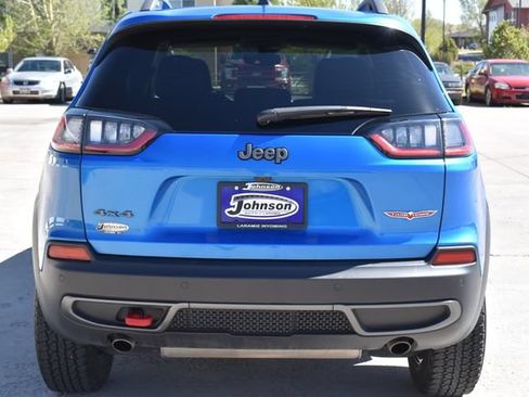 Used 2021 Jeep Cherokee Trailhawk AWD/4WD image 6