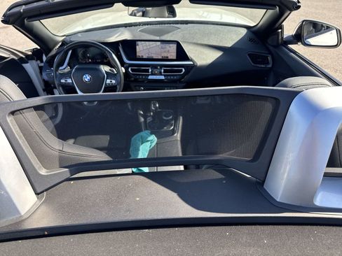 Used 2020 BMW Z4 sDrive30i w/ Convenience Package RWD image 19
