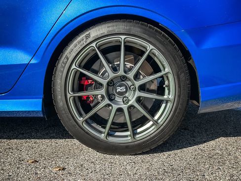 Used 2018 Audi RS 3 w/ Technology Package image 29