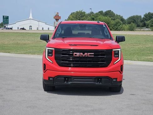 Used 2024 GMC Sierra 1500 Elevation w/ LPO, Elevation Black Package AWD/4WD image 2