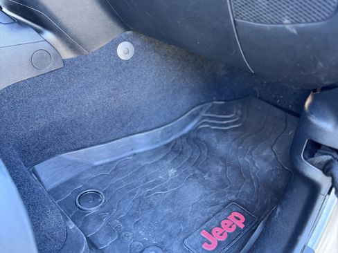 Used 2019 Jeep Wrangler Rubicon image 78