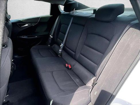 Used 2022 Chevrolet Malibu LT FWD image 28
