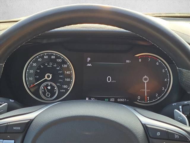 Used 2023 Genesis G70 2.0T AWD/4WD image 9