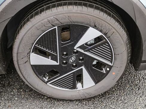 New 2026 Hyundai Ioniq 5 SE image 12