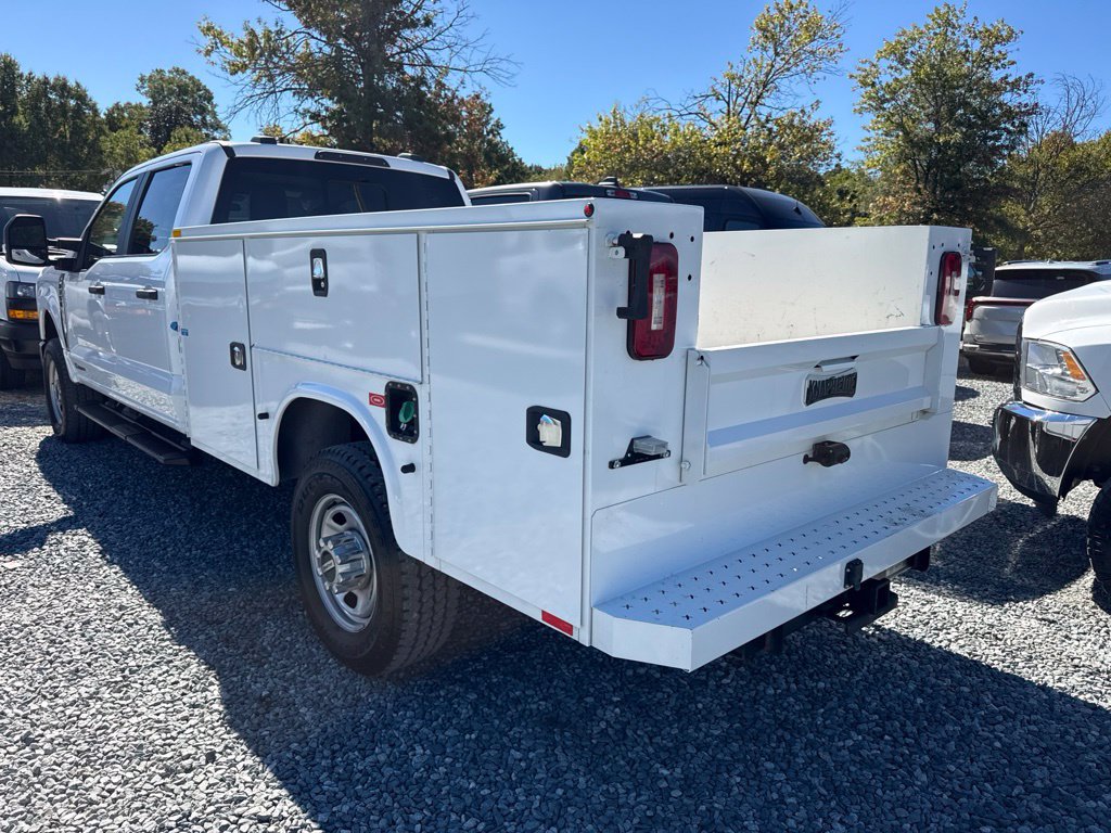 Used 2024 Ford F350 XL w/ Snow Plow Prep Package AWD/4WD image 4