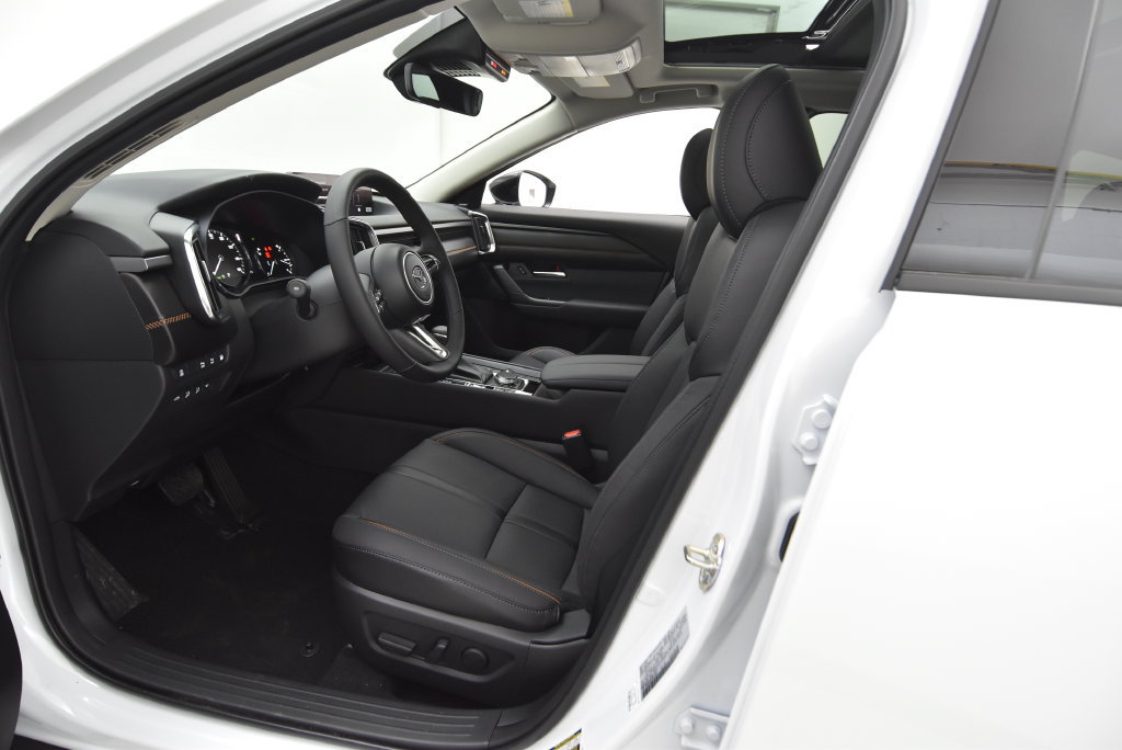 Certified 2026 MAZDA CX-50 2.5 Hybrid w/ Weather Package AWD/4WD image 22
