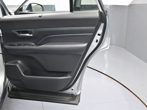 Used 2024 Toyota Grand Highlander XLE image 42