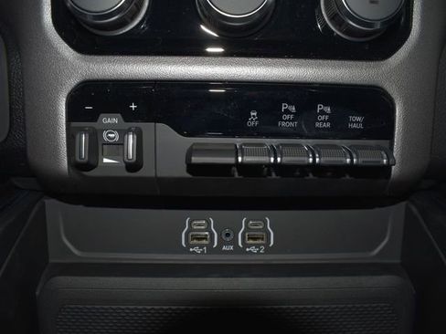 New 2026 RAM 1500 Big Horn w/ Night Edition image 30