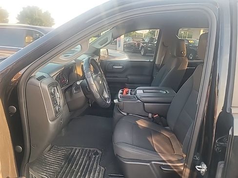 Used 2021 Chevrolet Silverado 1500 Custom w/ LPO, Dark Essentials Package AWD/4WD image 9