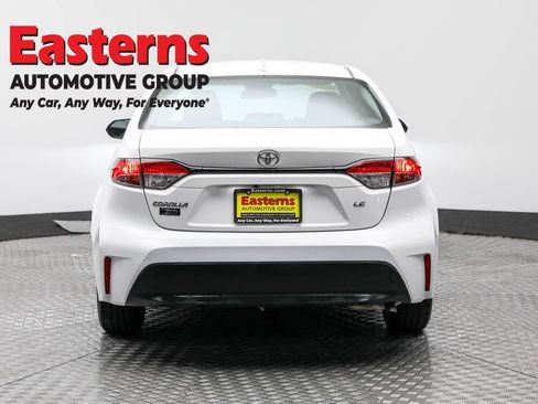 Used 2024 Toyota Corolla LE image 6