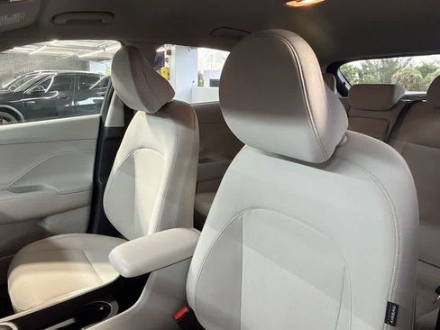Used 2024 Hyundai Kona SEL FWD image 14