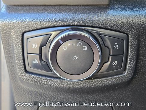 Used 2019 Ford F150 Lariat image 22