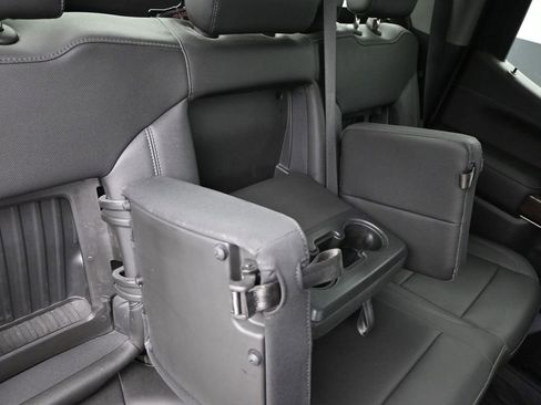 Used 2019 GMC Sierra 1500 SLT w/ LPO, GMC Protection Package image 10