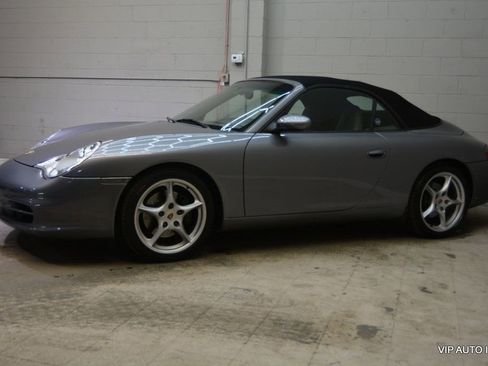 Used 2002 Porsche 911 Cabriolet image 31