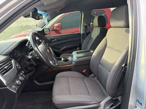 Used 2019 Chevrolet Tahoe LS w/ Max Trailering Package image 4