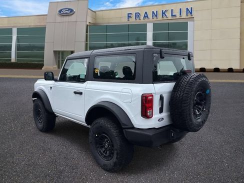 New 2026 Ford Bronco 2-Door w/ Sasquatch Package AWD/4WD image 5