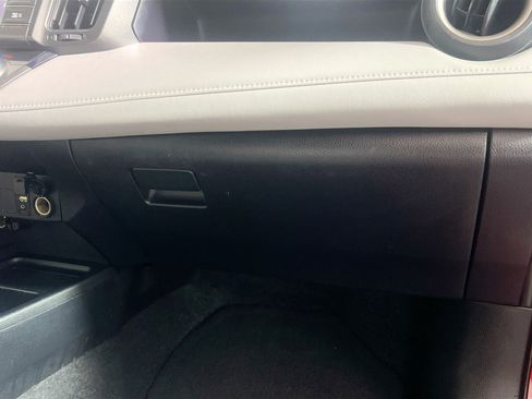 Used 2015 Toyota RAV4 XLE FWD image 32