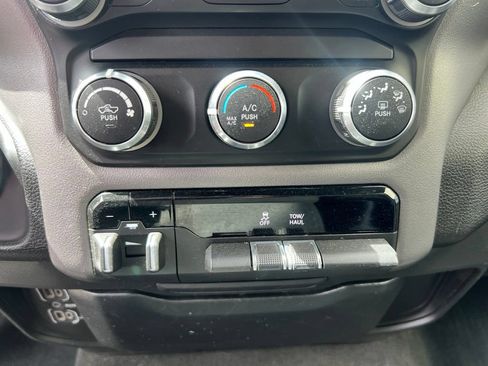 Certified 2022 RAM 1500 Big Horn AWD/4WD image 18