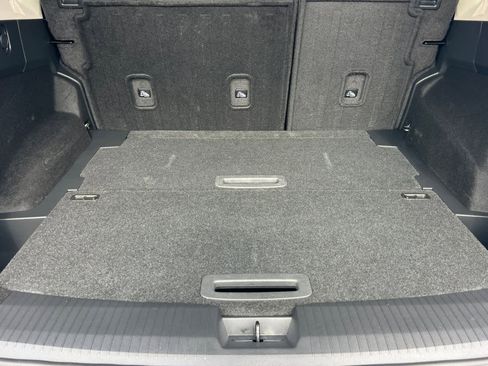 Certified 2023 Nissan Rogue SL w/ SL Premium Package image 18