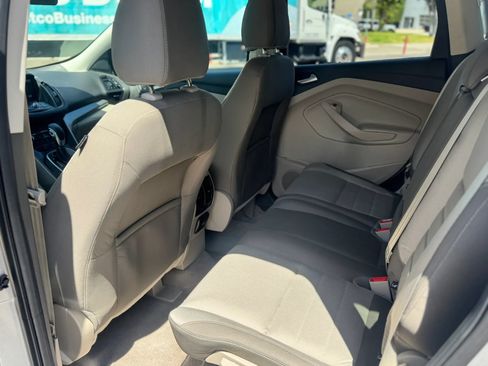 Used 2014 Ford Escape SE w/ Equipment Group 201A FWD image 12