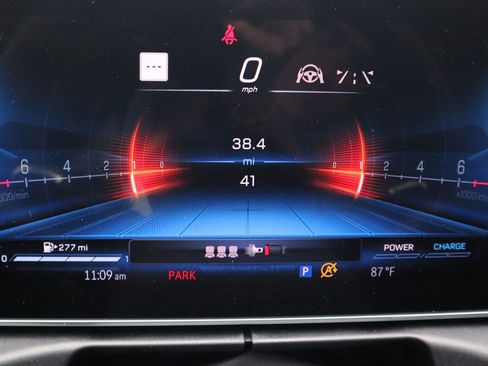 Used 2024 Mercedes-Benz C 43 AMG 4MATIC Sedan image 21