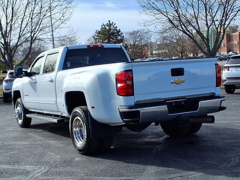 Used 2016 Chevrolet Silverado 3500 LT w/ LT Convenience Package image 3