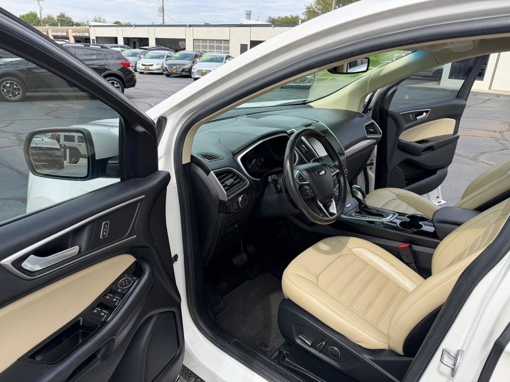 Used 2015 Ford Edge SEL w/ Equipment Group 201A AWD/4WD image 10