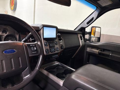 Used 2014 Ford F450 Lariat w/ Lariat Ultimate Package image 19