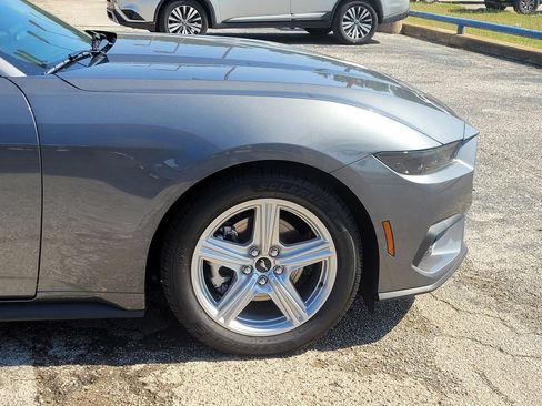 Used 2026 Ford Mustang Premium RWD image 7