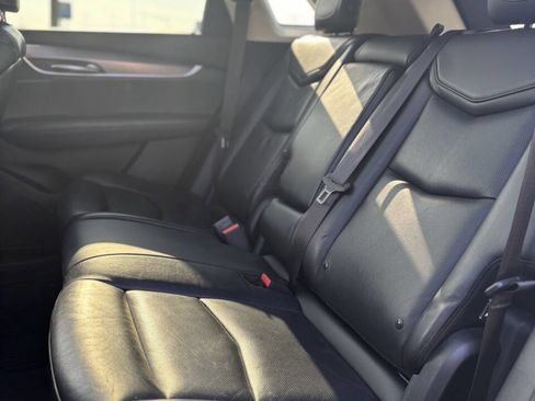 Used 2018 Cadillac XT5 Premium Luxury image 19
