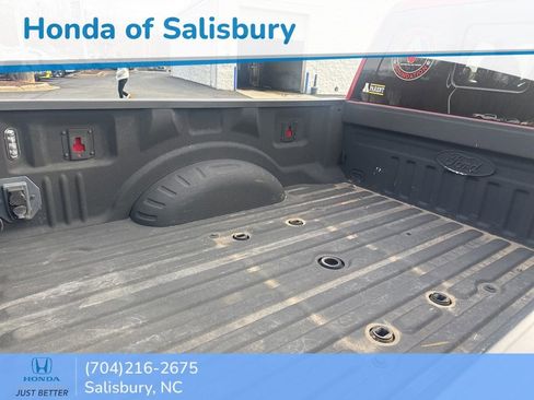 Used 2020 Ford F250 Lariat w/ Chrome Package image 8