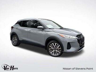 Used 2024 Nissan Kicks SV