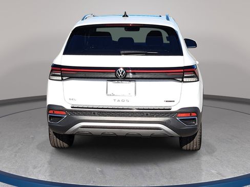 New 2026 Volkswagen Taos SEL AWD/4WD image 6