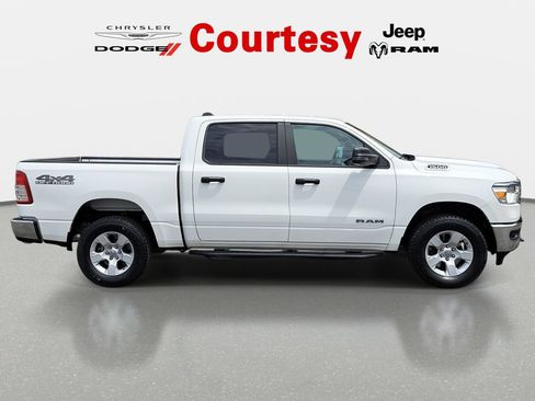Certified 2023 RAM 1500 Big Horn AWD/4WD image 4
