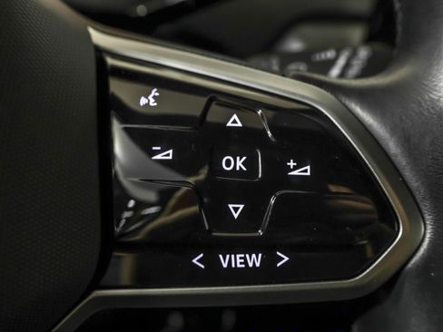 Used 2022 Volkswagen ID.4 Pro image 28