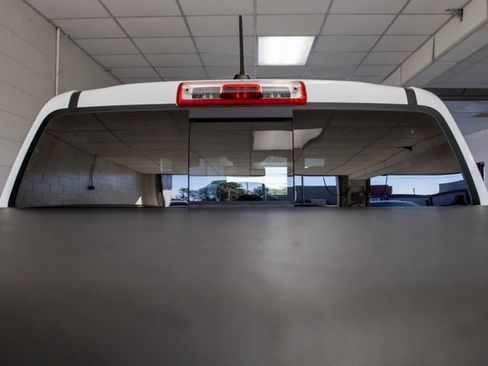 Used 2023 Chevrolet Colorado Z71 w/ Z71 Convenience Package 2 image 7