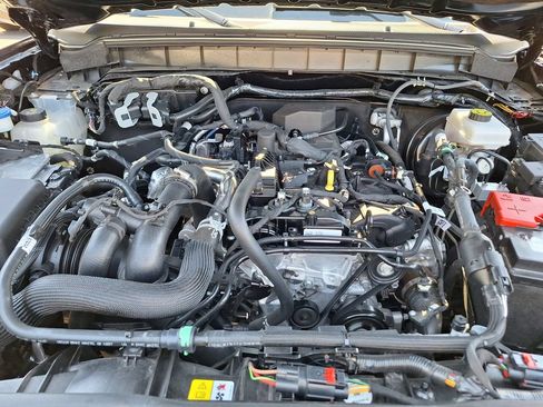 Used 2024 Ford Bronco Outer Banks AWD/4WD image 31