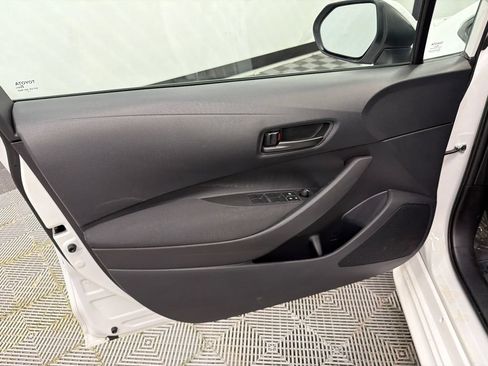 Used 2024 Toyota Corolla LE FWD image 10